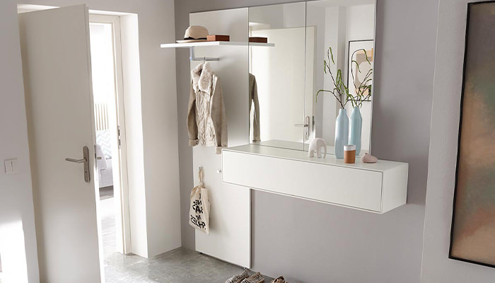 EASY HALLWAY
